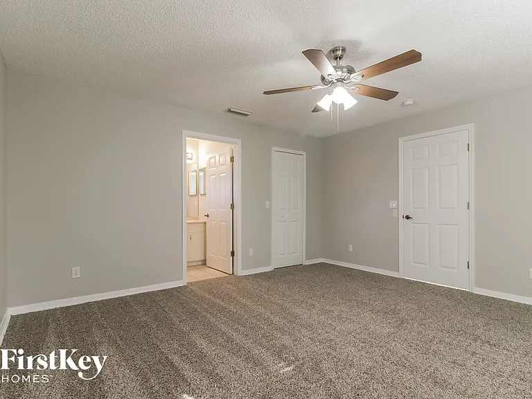 2417 Larkwood Rd — Photo 8
