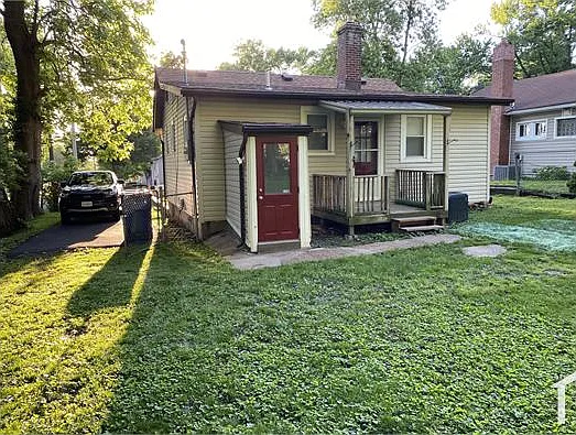 3702 Calvert Ave — Photo 2