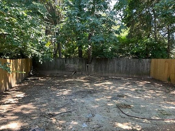 3rd image of 6341 Kirby Downs Dr