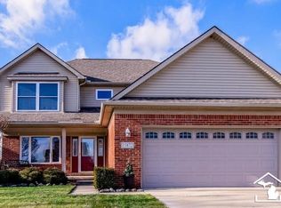 15872 Humphrey St, Southgate, MI 48195