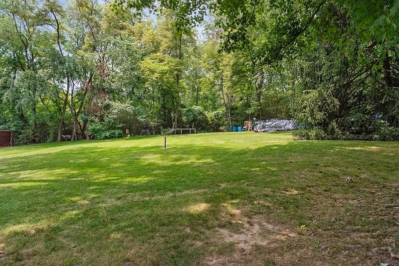 519 S Main St, Zelienople, PA 16063 MLS 1627874 Zillow