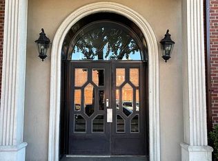 11150 75th Rd #A67, Forest Hills, NY 11375