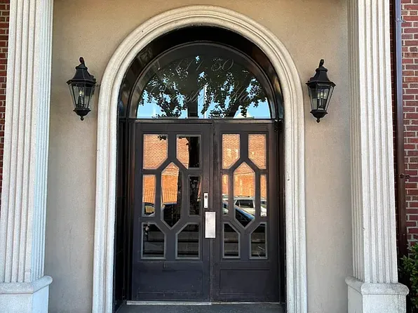 111-50 75th Road image 1 of 10