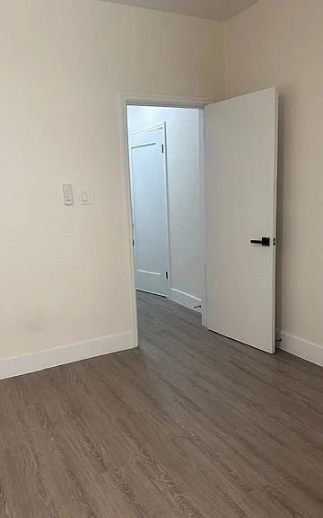 739 1/2 S Chevy Chase Dr #739-1/2 — Photo 20