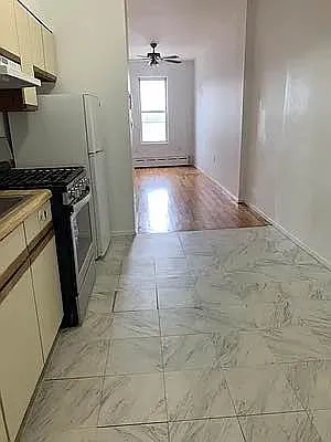 Rented by Voro, LLC | media 14