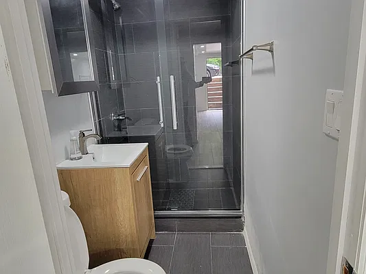 Rented by BLS Realty | media 8