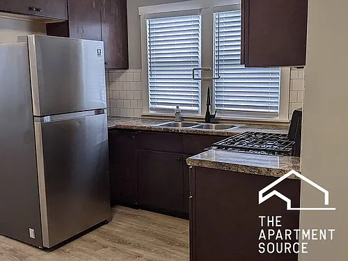 2507 N Lotus Ave #2 Photo 1