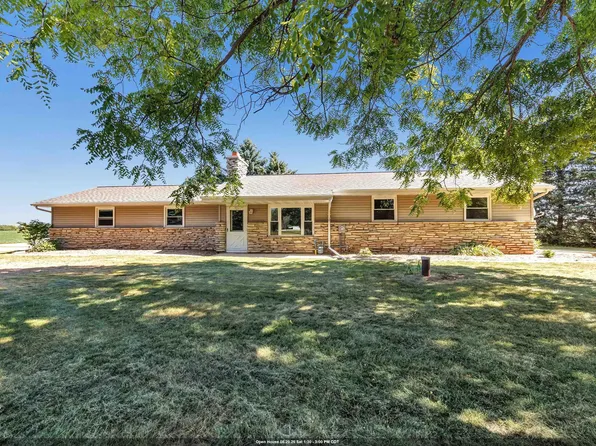 5026 Paiders Rd, Denmark, WI 54208
