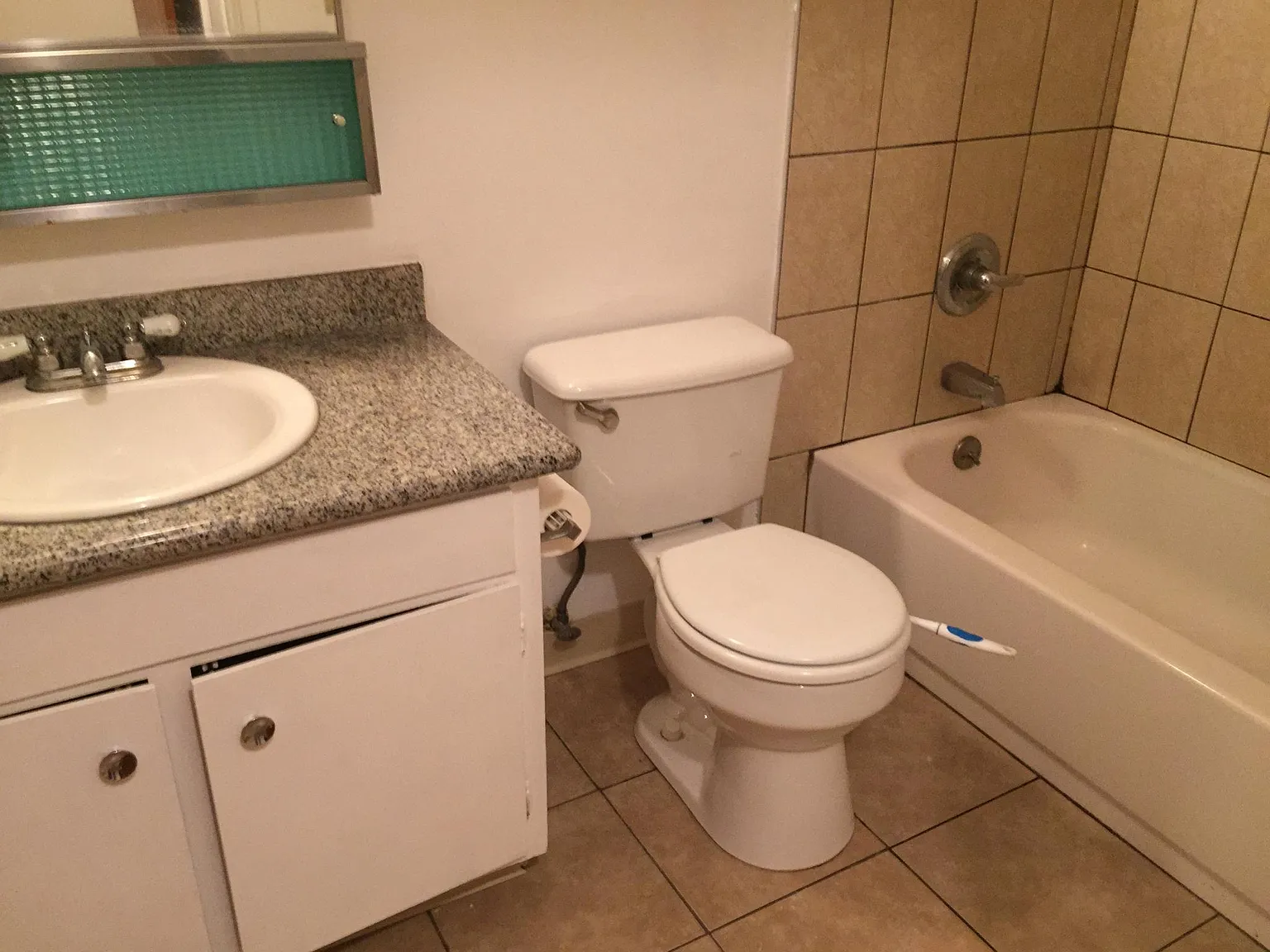 1 bed, 750 sqft, $2,600 — Photo 3
