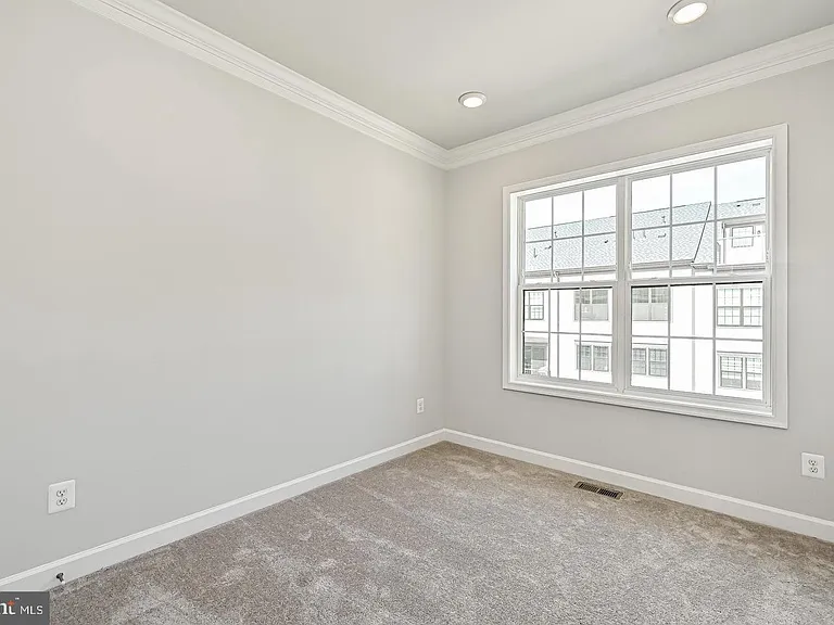 12569 Todd Ln — Photo 32