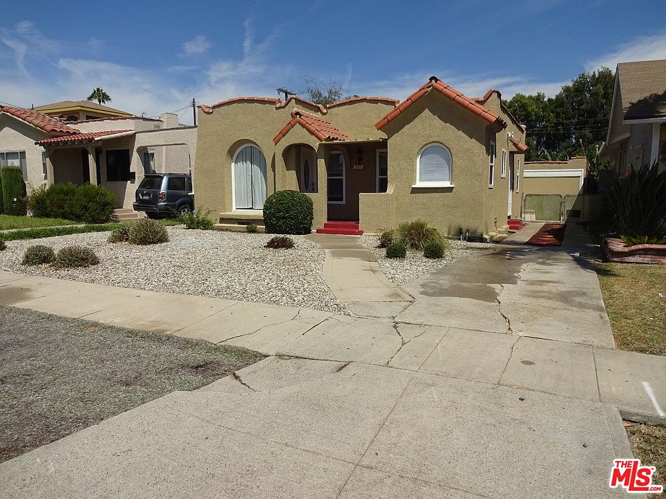 1st image of 637 W 106th St