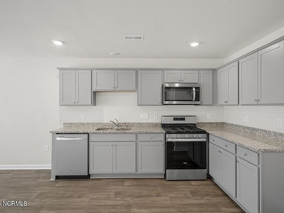 4th image of 107 Pioneer Drive