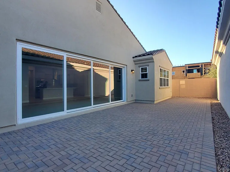 241 E Azalea Dr — Photo 27