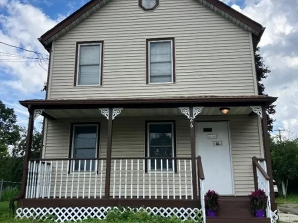 26 Vernon Ave, Hamburg Boro, NJ 07419