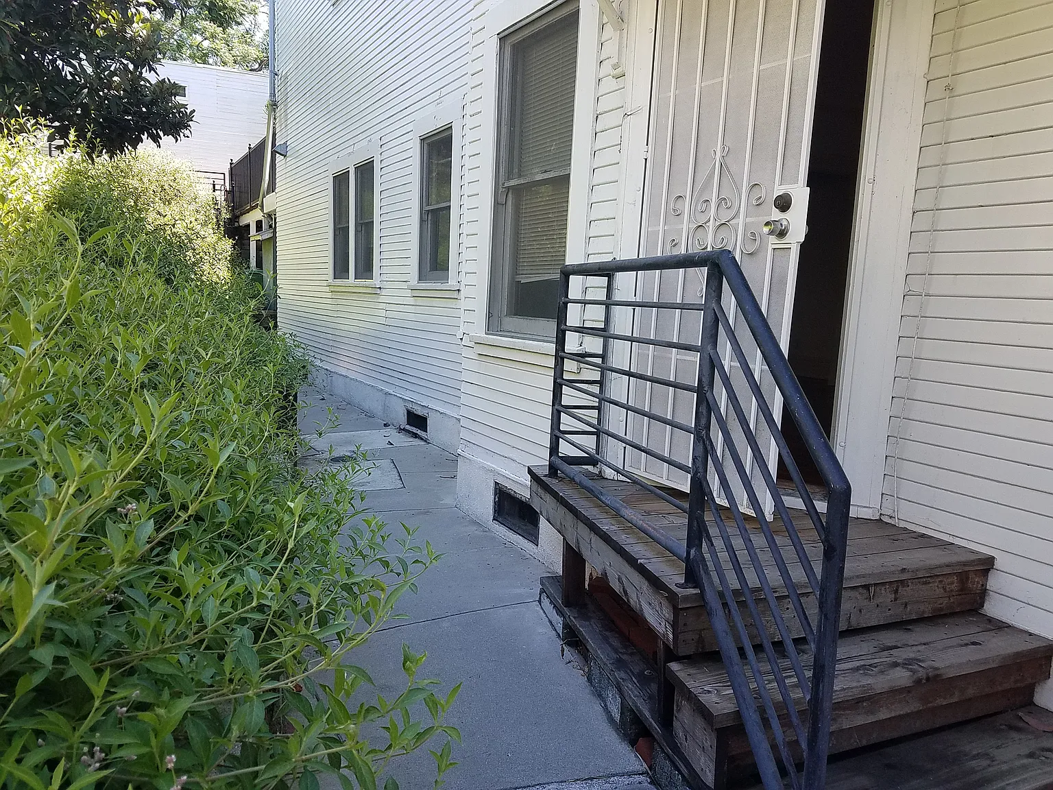 1 bed, 575 sqft, $1,895 — Photo 1