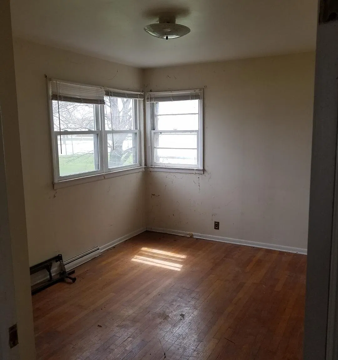 3 bed, 1008 sqft, $1,200 — Photo 4