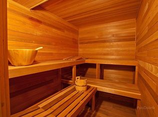 4 Barn Swallow Rd, Lake Forest, IL 60045