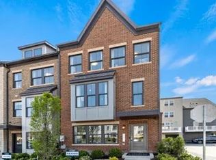 3588 Stella Blue Dr, Hyattsville, MD 20782