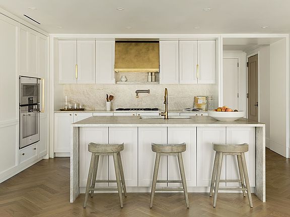 4th image of 2505 Broadway APT 12A