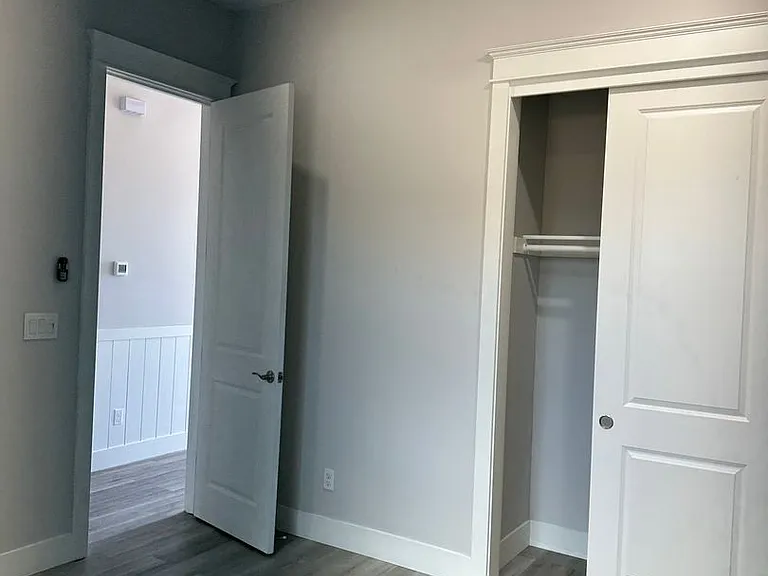 832 Pine St — Photo 6