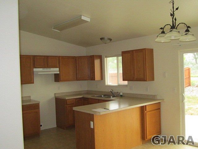 2nd image of 3238 Sunray Ave