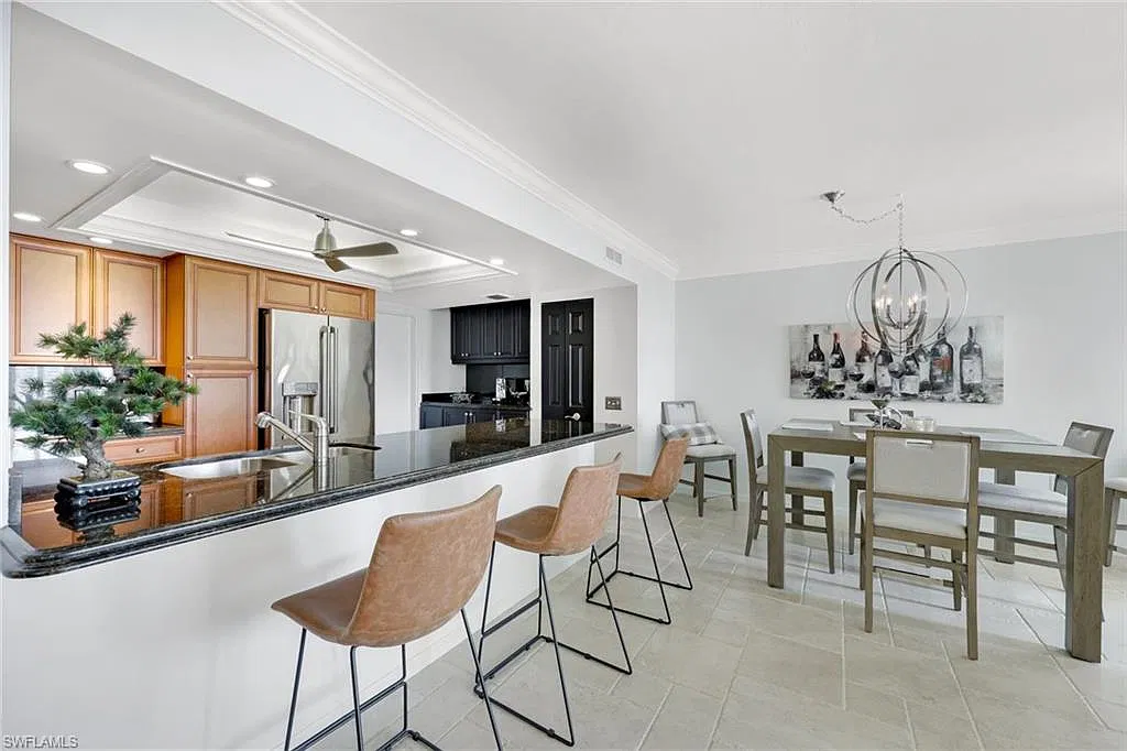 3115 Gulf Shore Blvd N — Photo 4