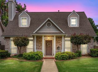 2445 E 17th Pl, Tulsa, OK 74104