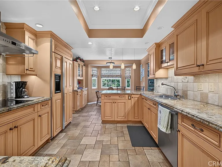 2711 Sweetbriar Dr — Photo 15