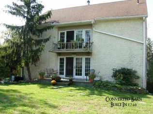 4002 1st Ave, Lafayette Hill, PA 19444