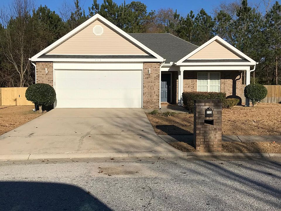 1st image of 713 Wilmington Dr