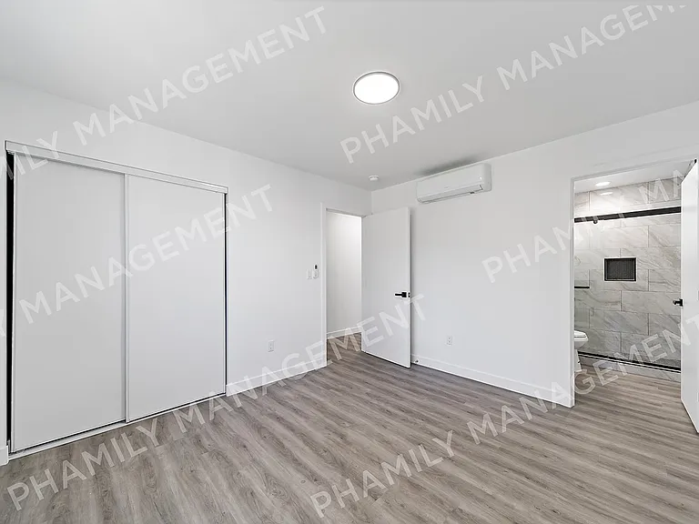 1617 S Walnut St #9 — Photo 4