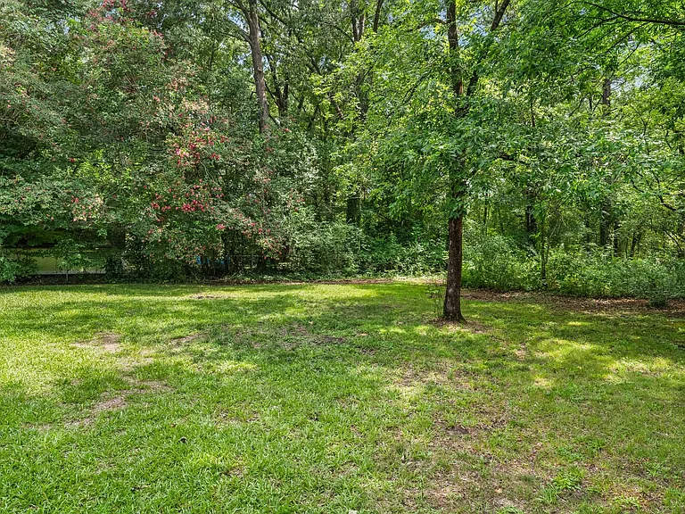 2408 Cascadilla St — Photo 22