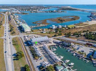 156 Radio Island Rd #312, Beaufort, NC 28516