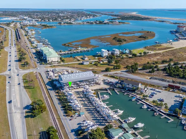 156 Radio Island Road #312, Beaufort, NC 28516