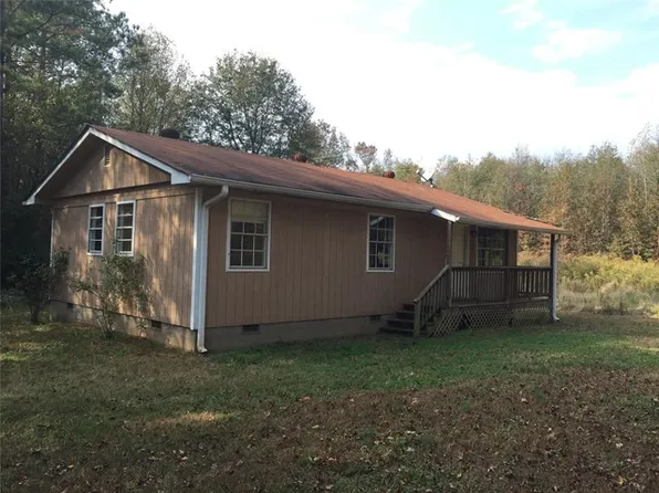 1066 Farm Rd, Colbert, GA 30628