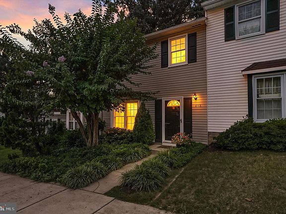 3rd image of 1116 Riverboat Ct