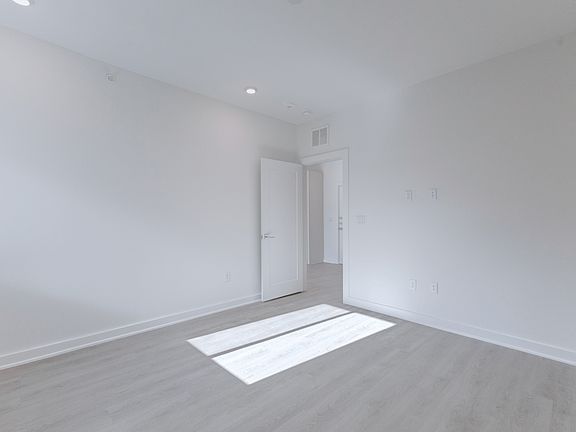5th image of 4802 S Congress Ave #504-1