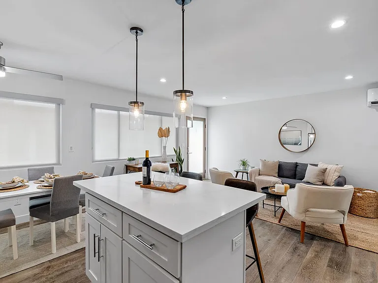 17302 Ermanita, LLC — Photo 17