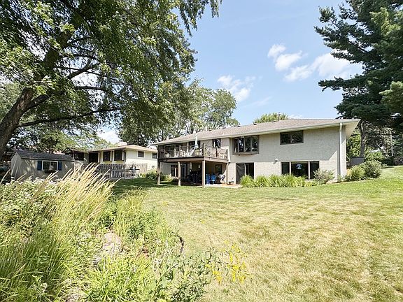 4th image of 165 Hartman Cir NE