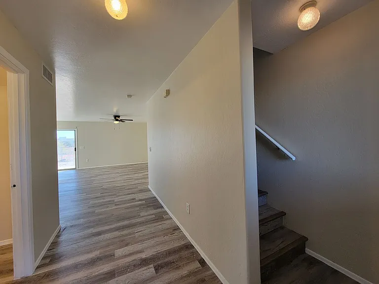15147 S Yava Rd #C — Photo 11