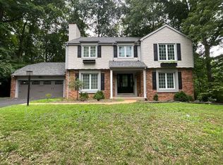 43 Powder Creek Dr, Belleville, IL 62223