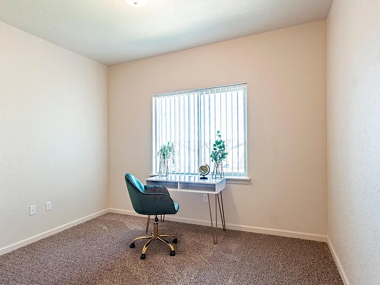 The Residence at Whispering Hills — Photo 15