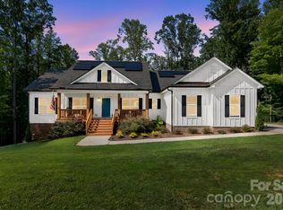 206 N Harbor Watch Dr, Statesville, NC 28677