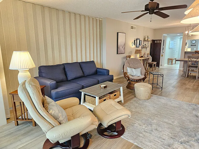 435 Cerromar Ln #329 — Photo 27