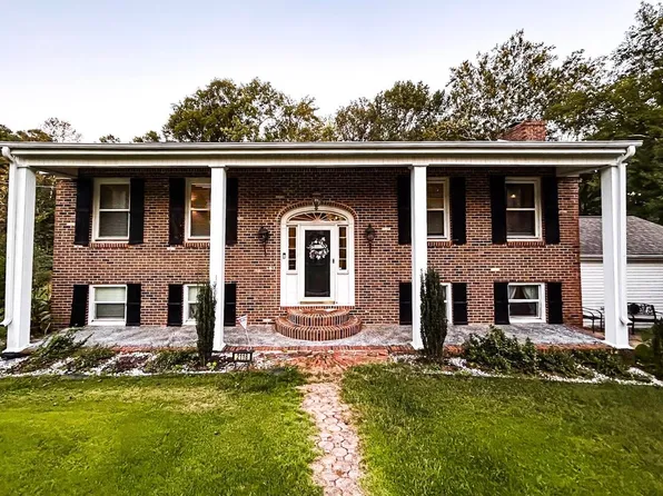 2118 Wilson Blvd, Russellville, AL 35653
