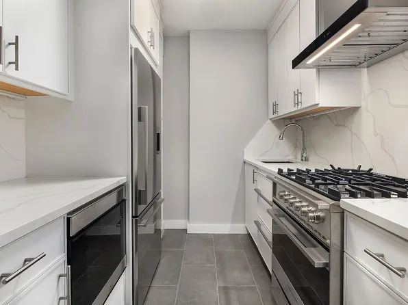 372 Central Park W APT 1F, New York, NY 10025