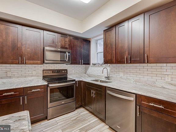 2nd image of 2554 N 8th St Unit 2