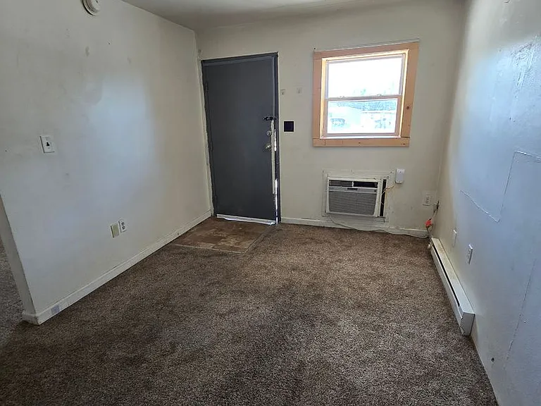 123 Nancy Ave — Photo 3