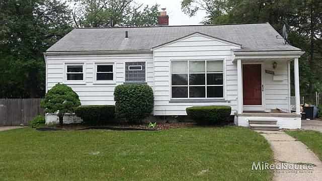 1st image of 23251 Manistee St
