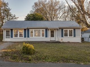 1205 Millard St, Athens, TN 37303